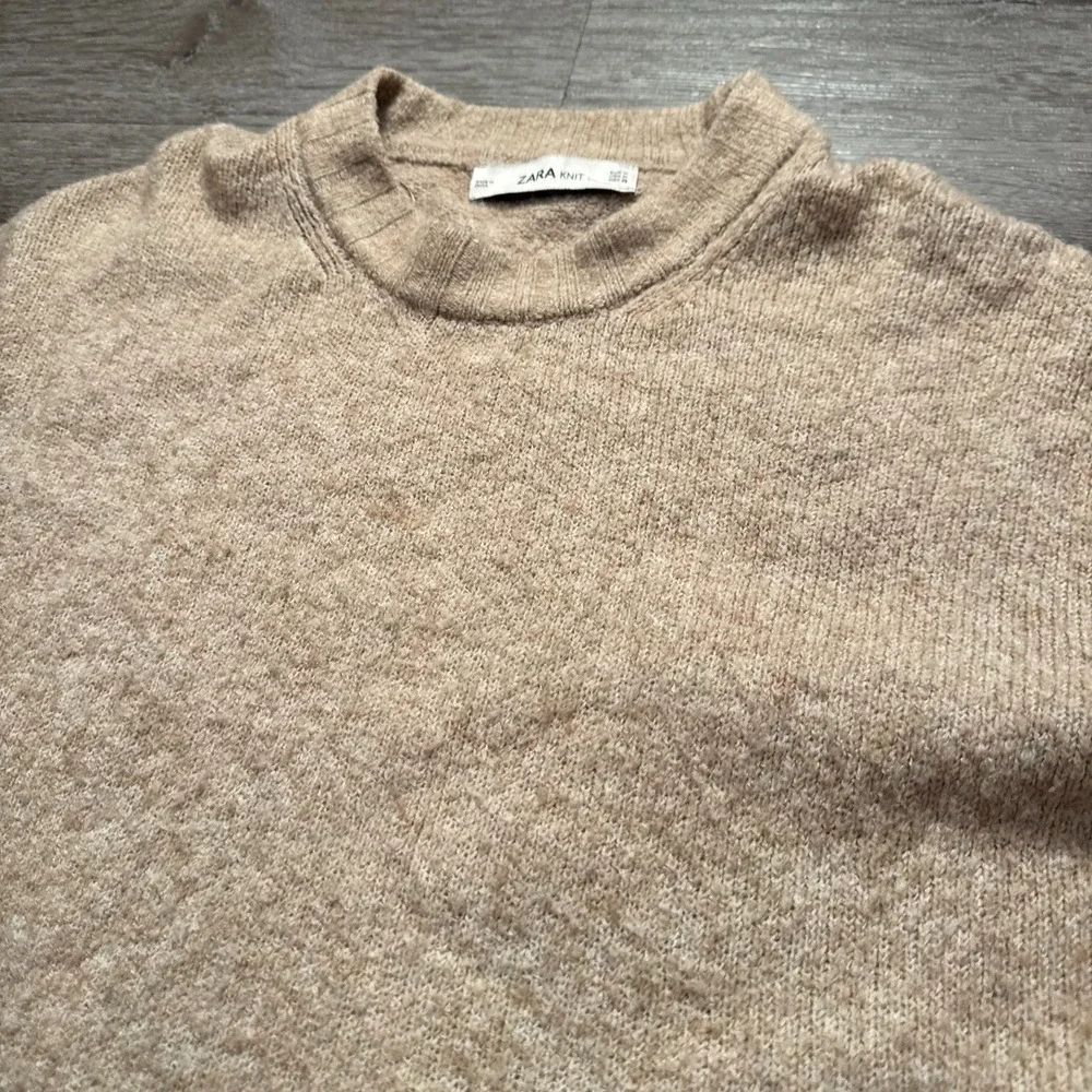 Zara Knit Sweater Womens M Tan Wool Blend Ribbed Trim Oversized‎ Cozy Minimalist